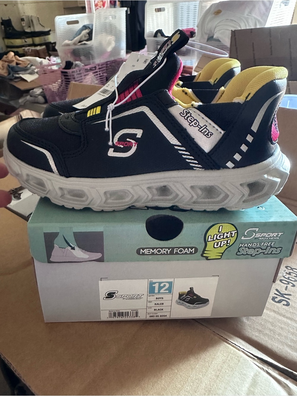 12C Skechers Kids Black Light-Up Step-Ins Sneakers
